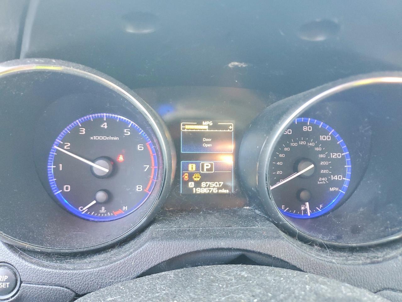 2016 SUBARU Legacy