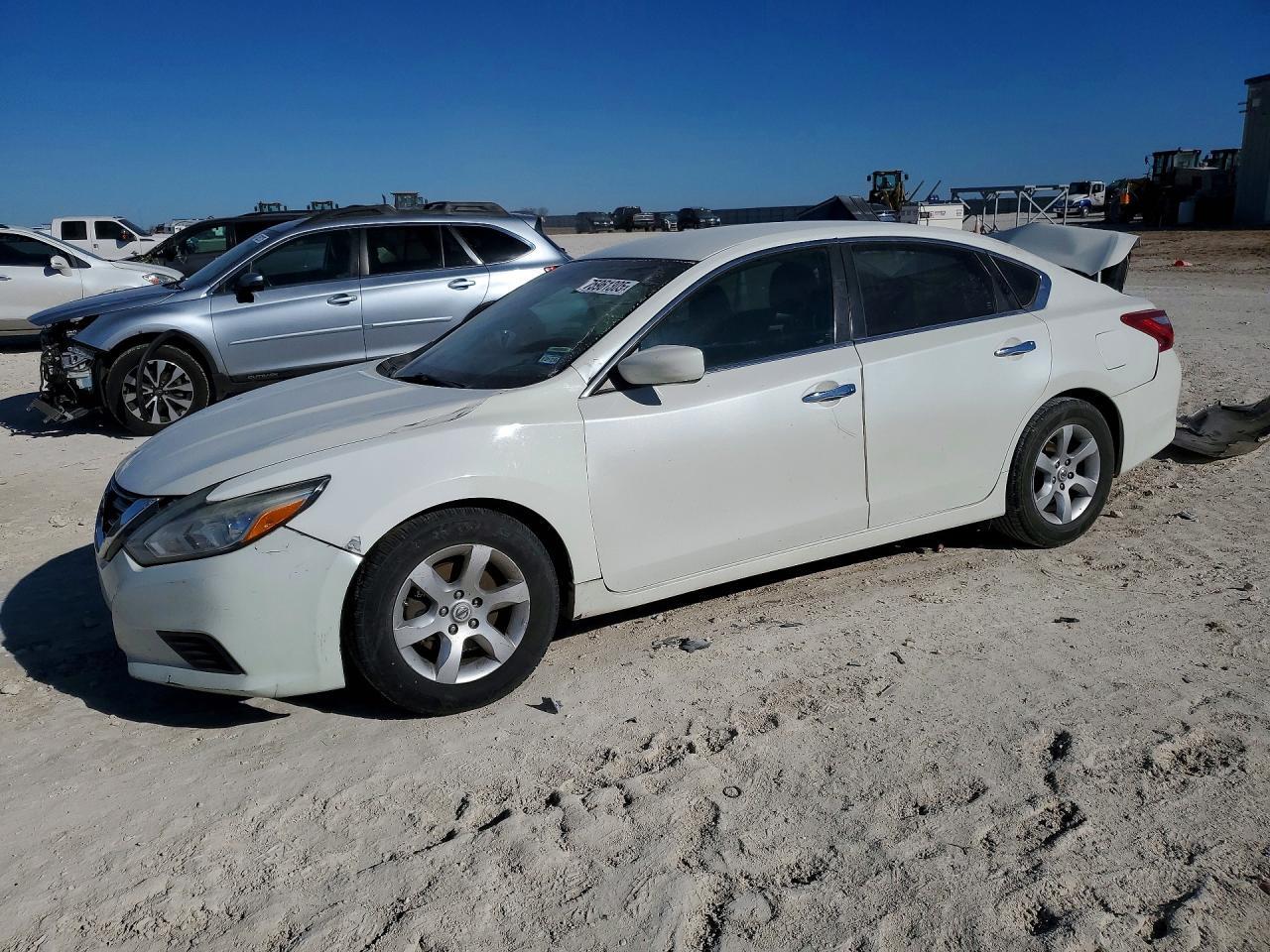 2017 NISSAN ALTIMA