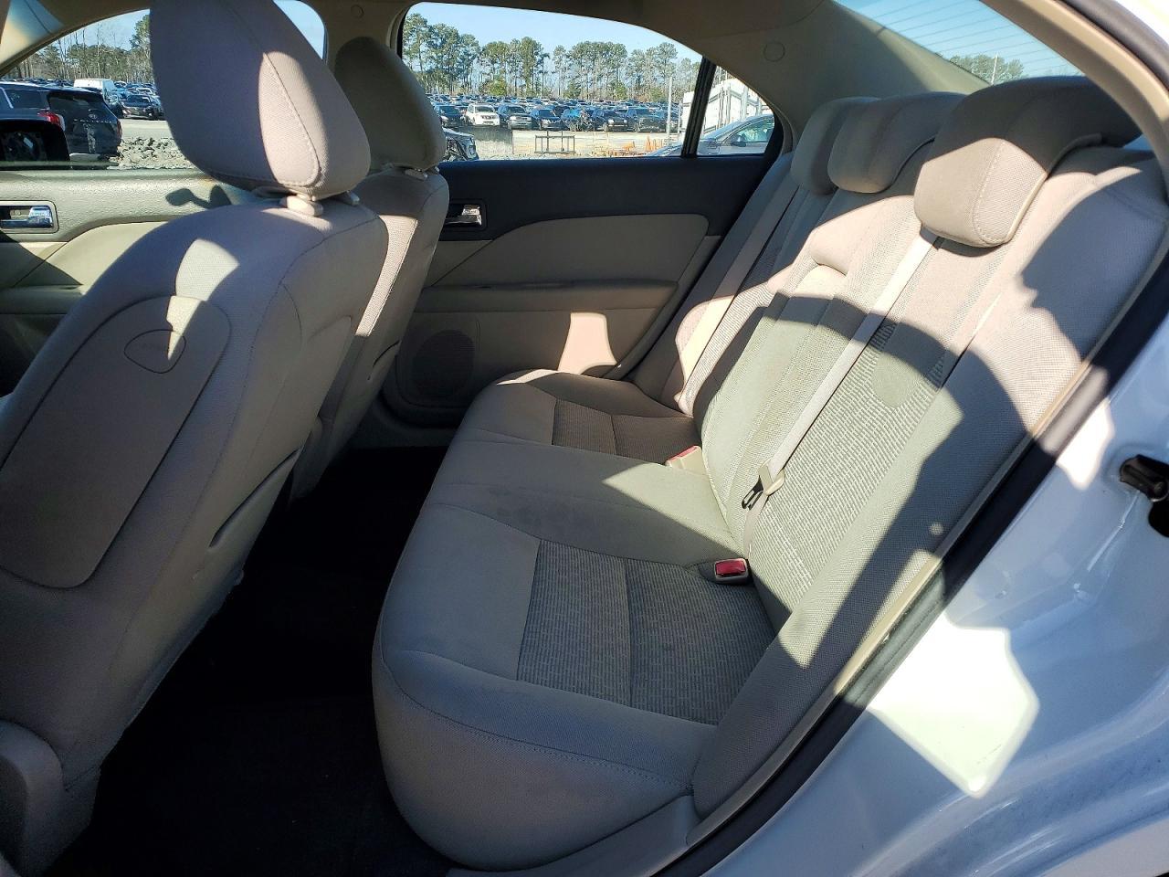 2010 FORD FUSION