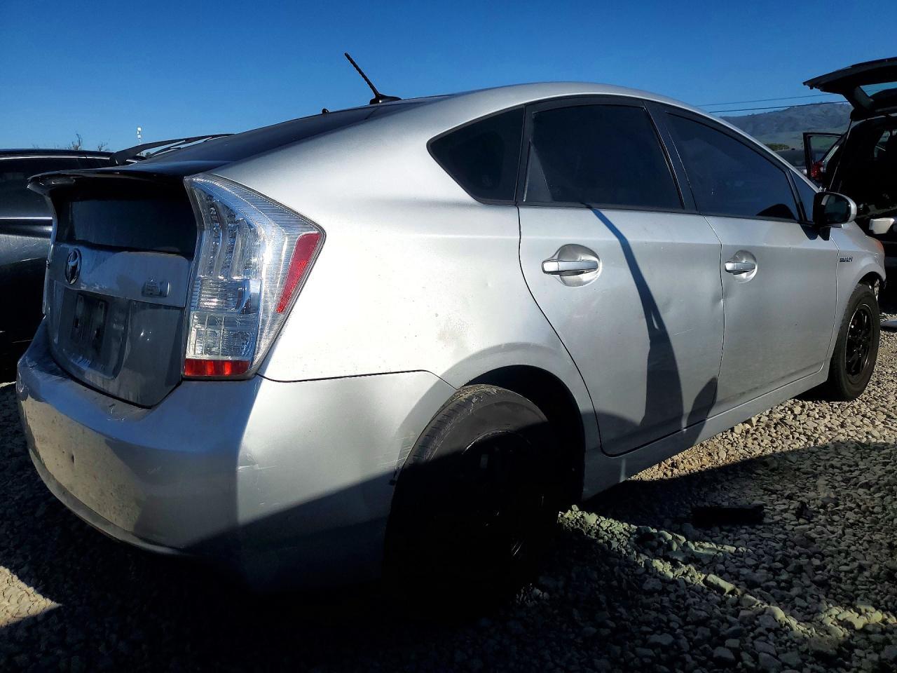 2010 TOYOTA PRIUS