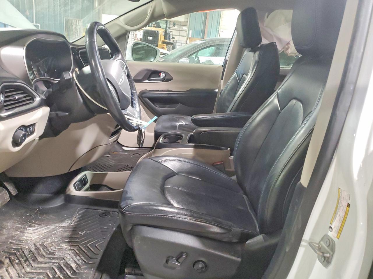 2021 CHRYSLER Pacifica