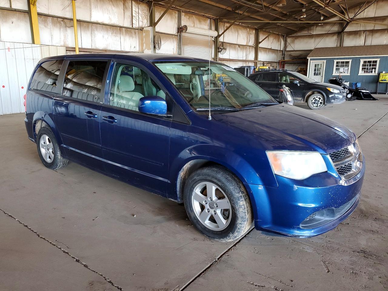 2011 DODGE GRAND CARAVAN