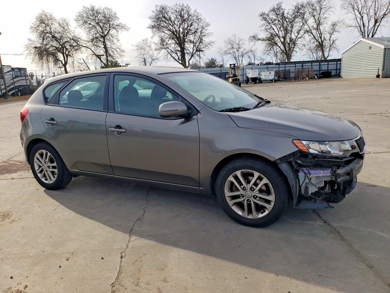2012 KIA FORTE