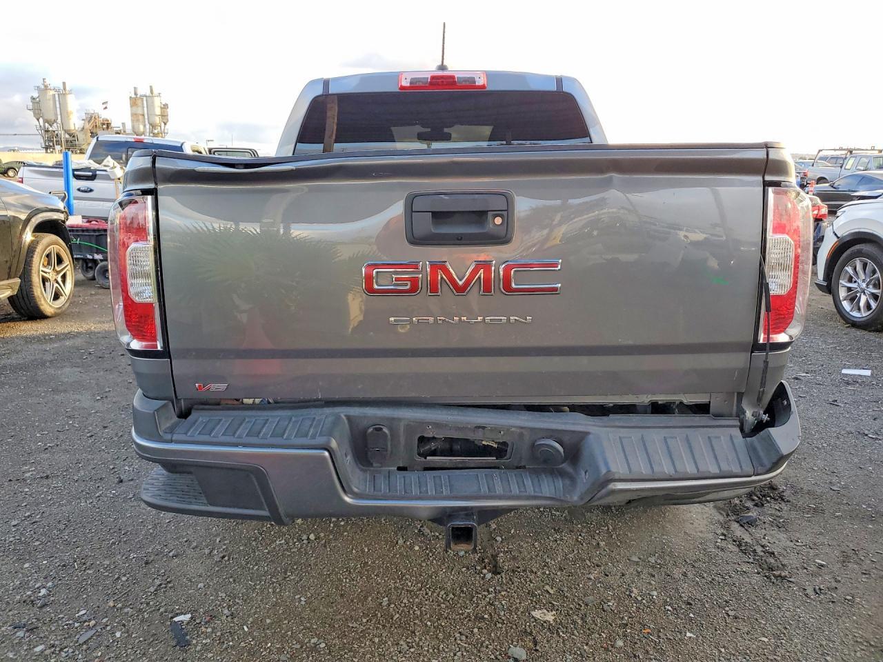 2021 GMC CANYON