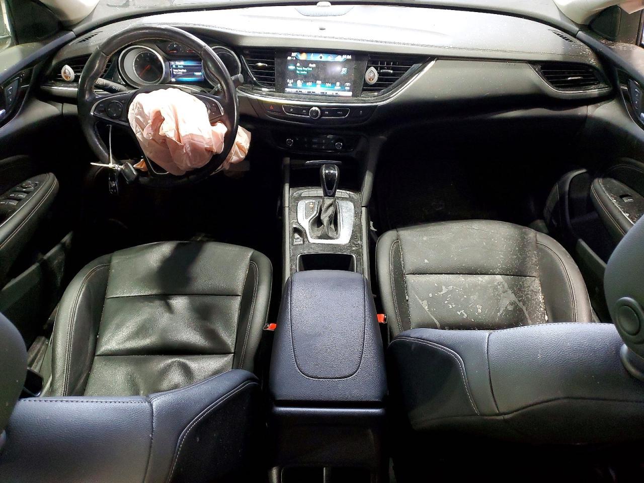 2018 BUICK Regal