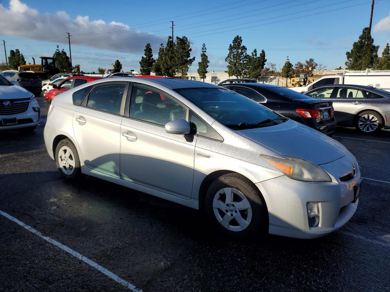 2011 TOYOTA PRIUS