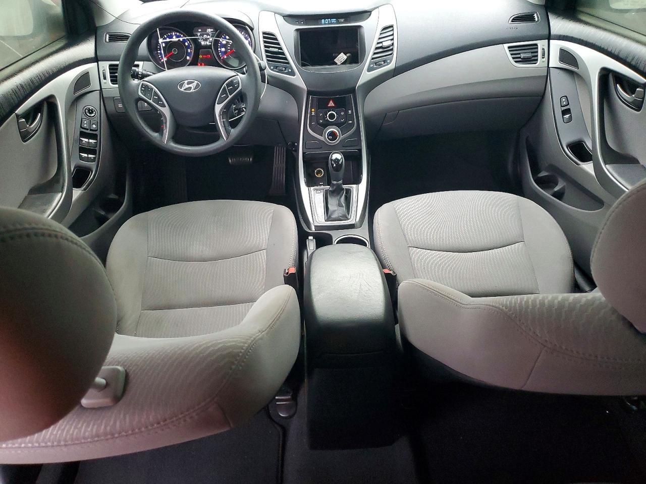 2016 HYUNDAI ELANTRA