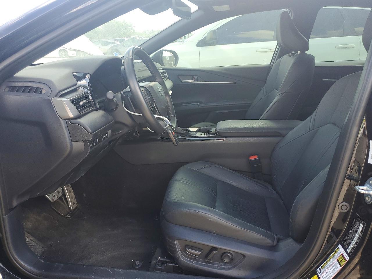 2025 TOYOTA CAMRY
