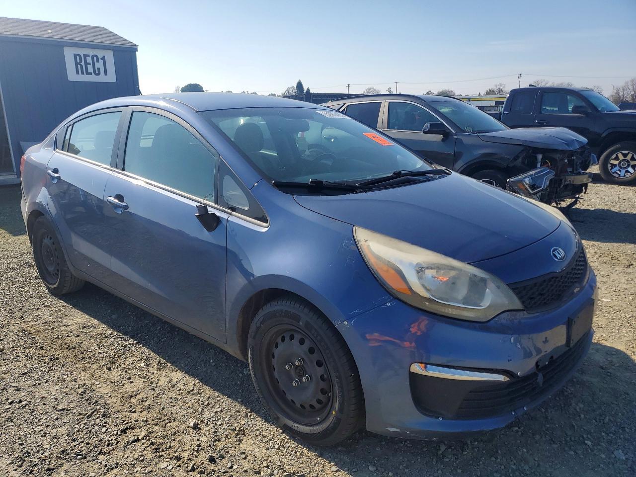 2016 KIA RIO