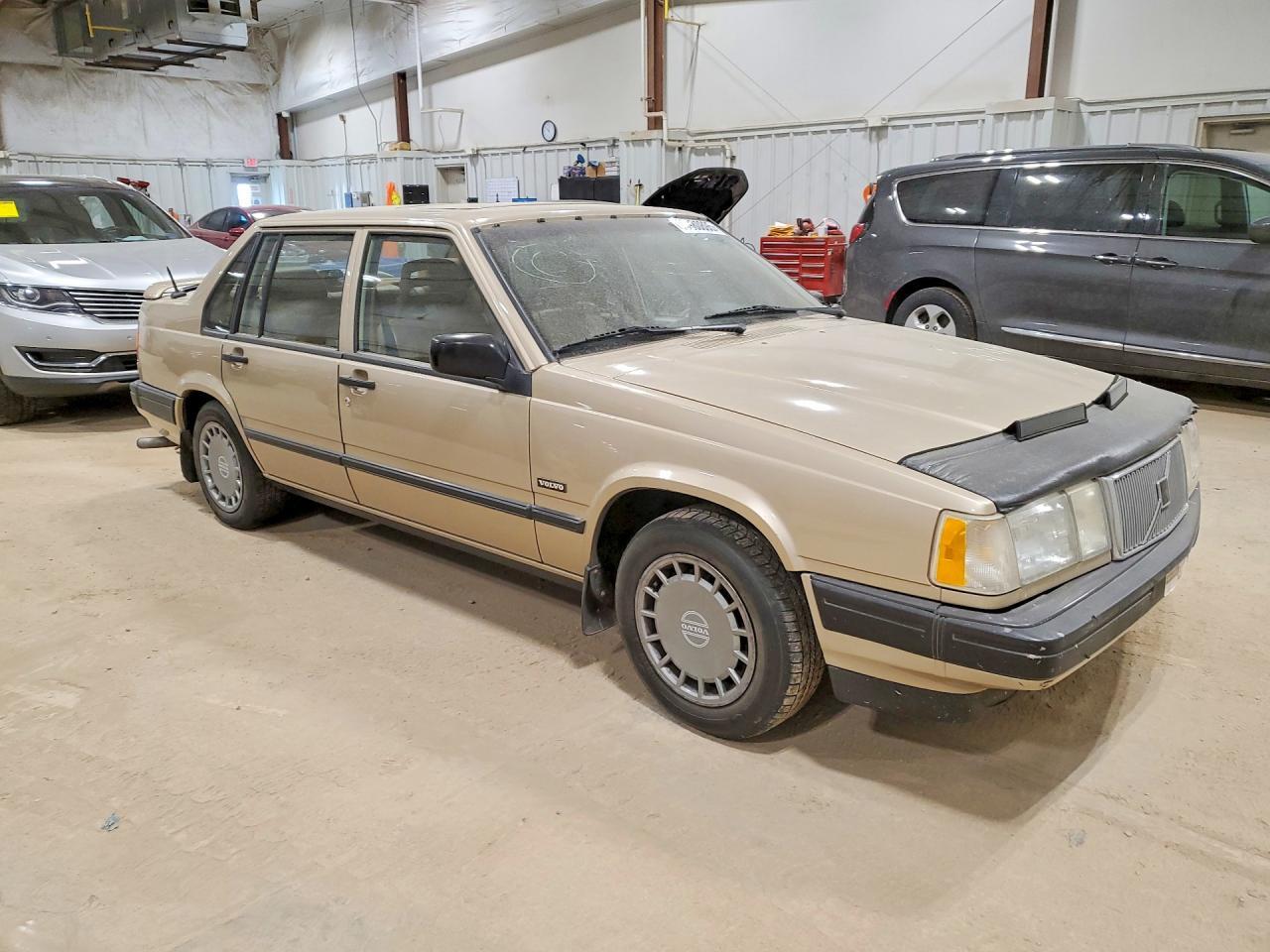 1991 VOLVO 940