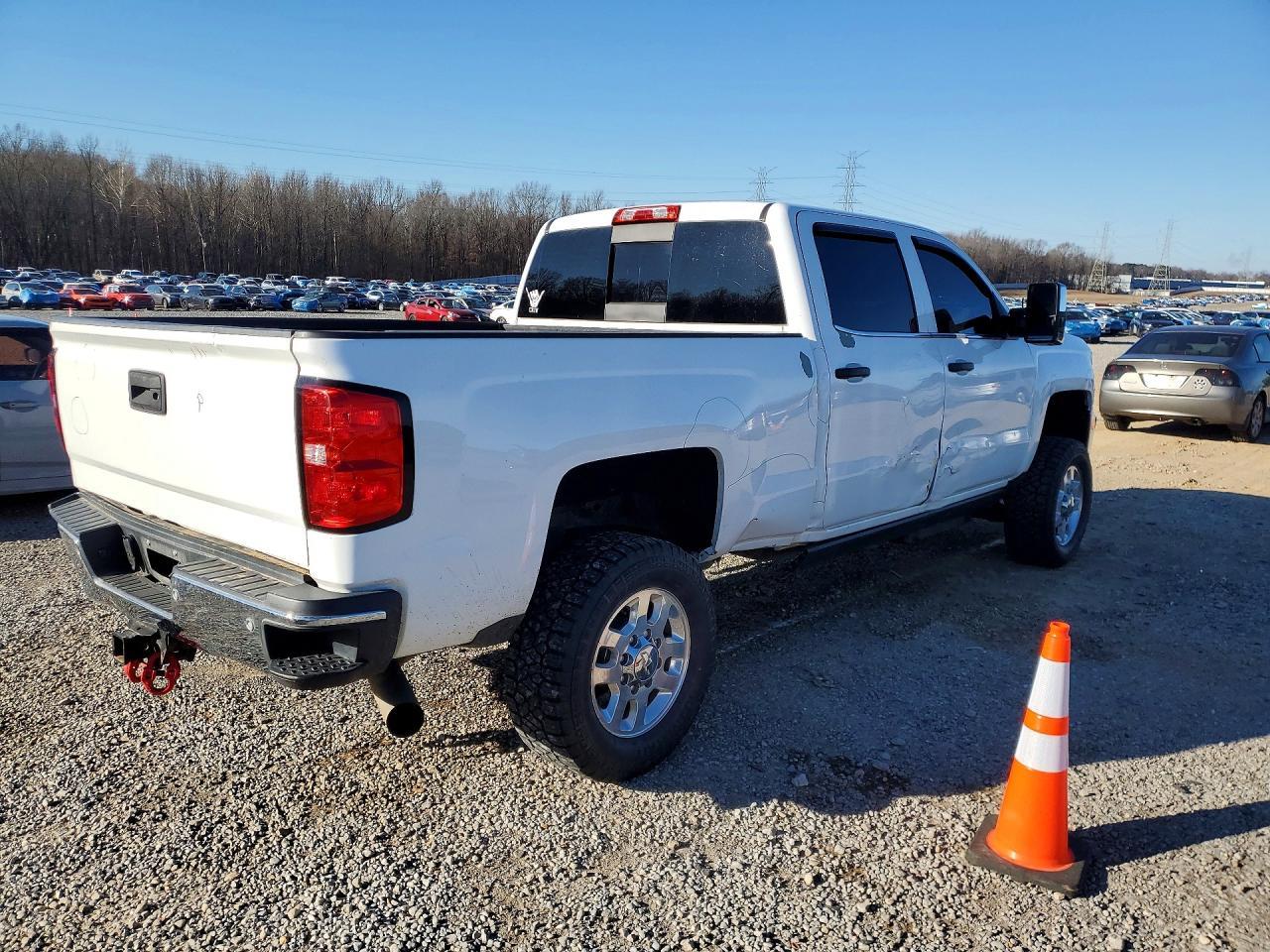 2015 CHEVROLET Silverado 2500