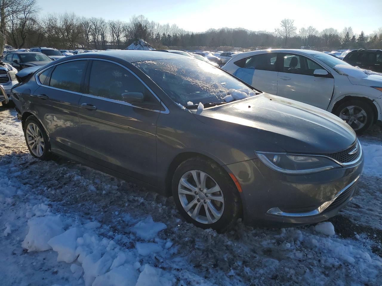 2016 CHRYSLER 200