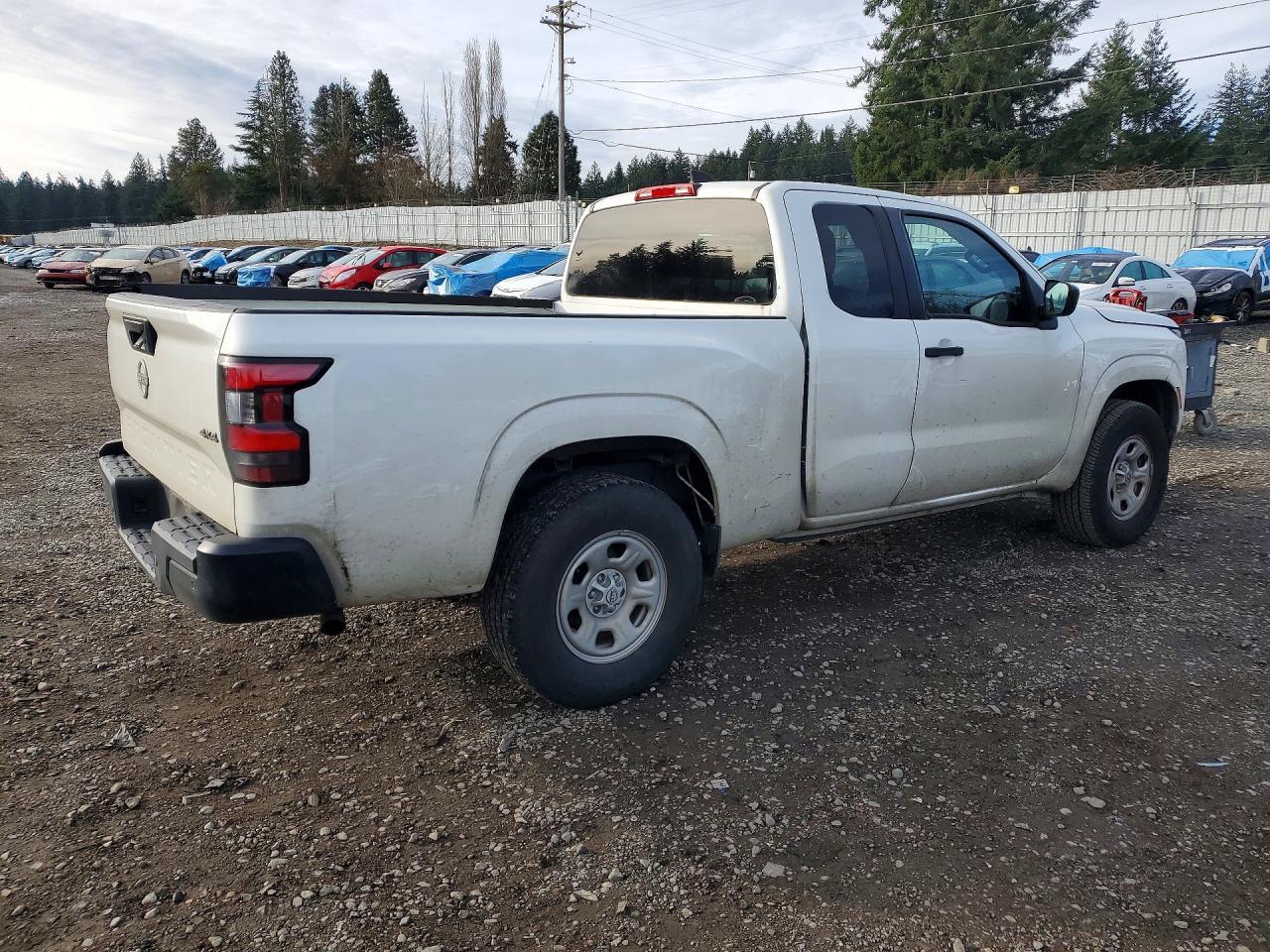2022 NISSAN Frontier