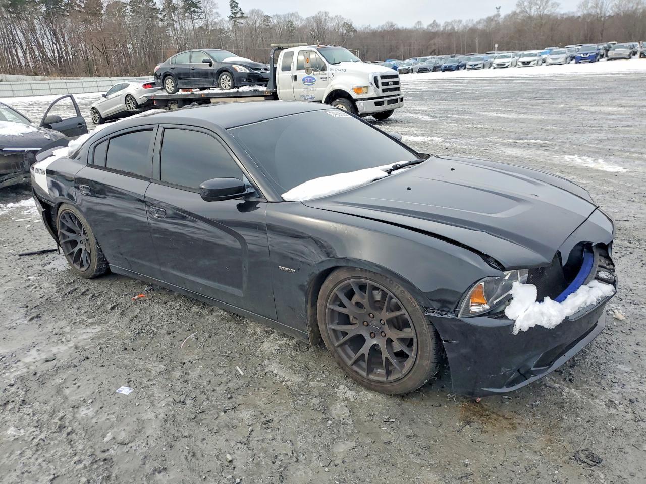 2013 DODGE CHARGER