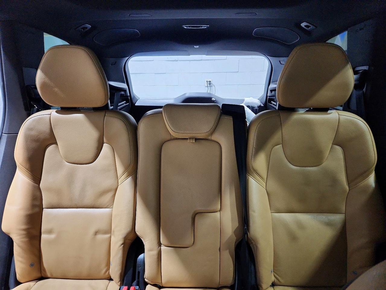 2017 VOLVO XC90
