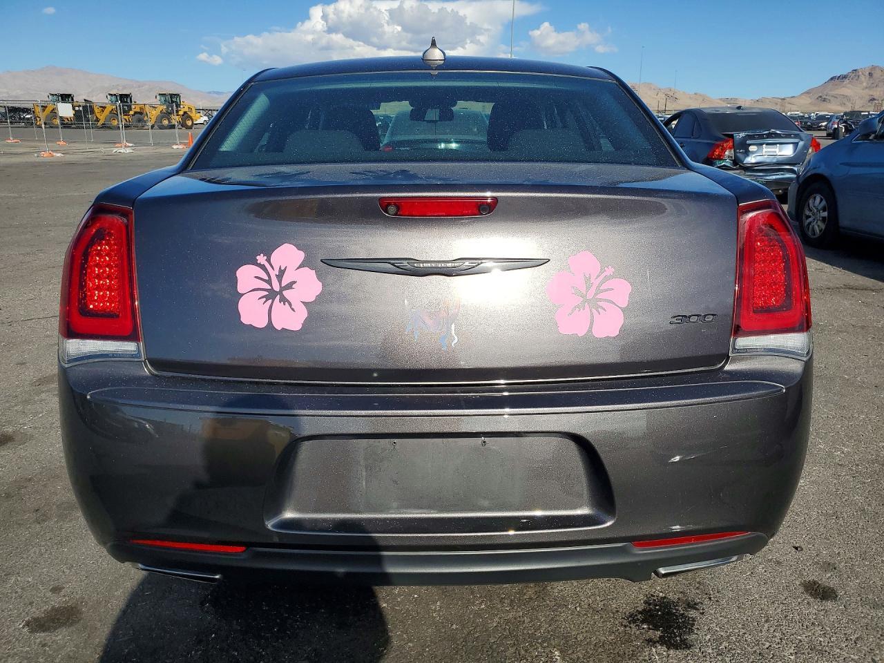 2021 CHRYSLER 300