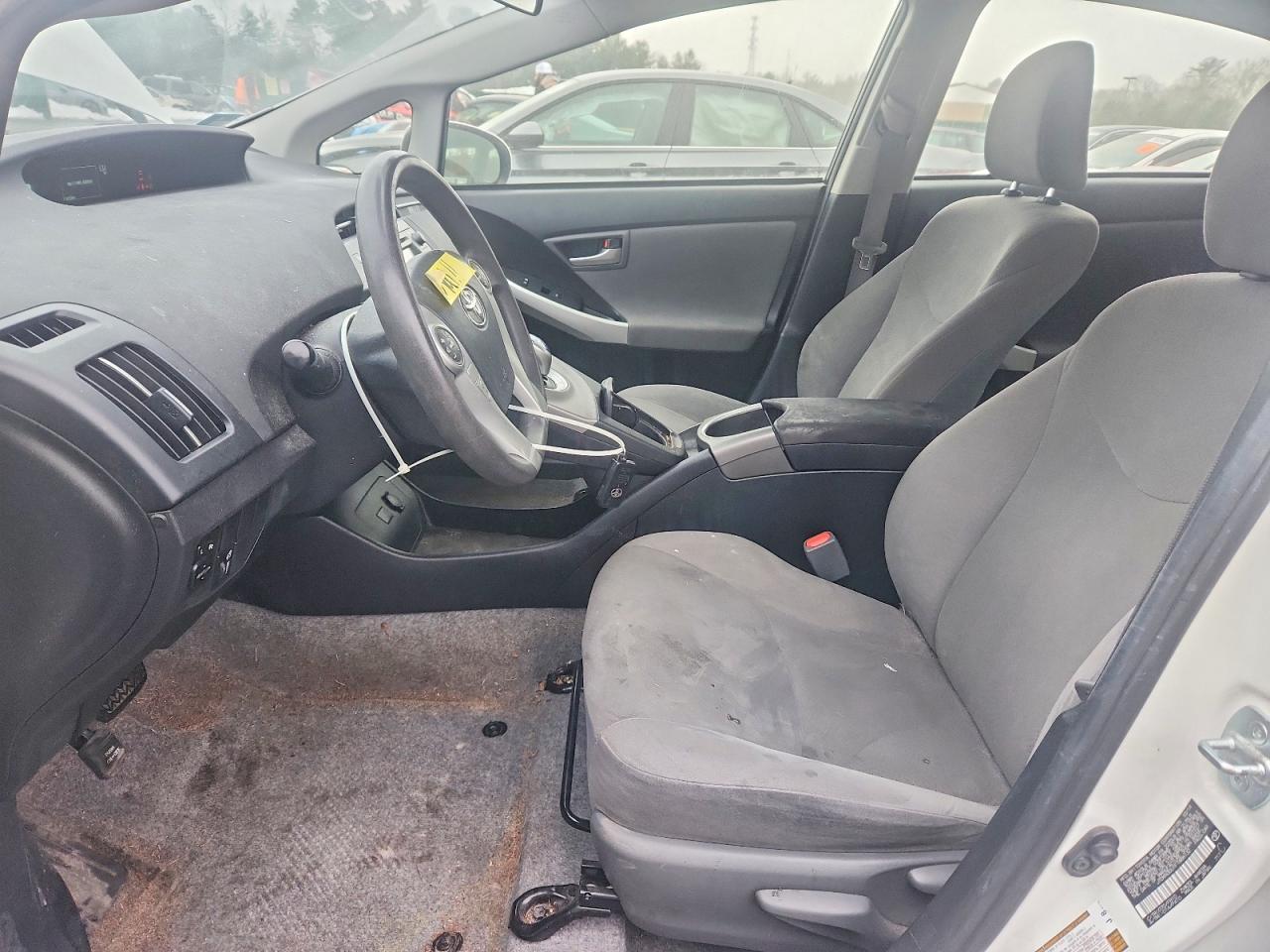 2015 TOYOTA PRIUS