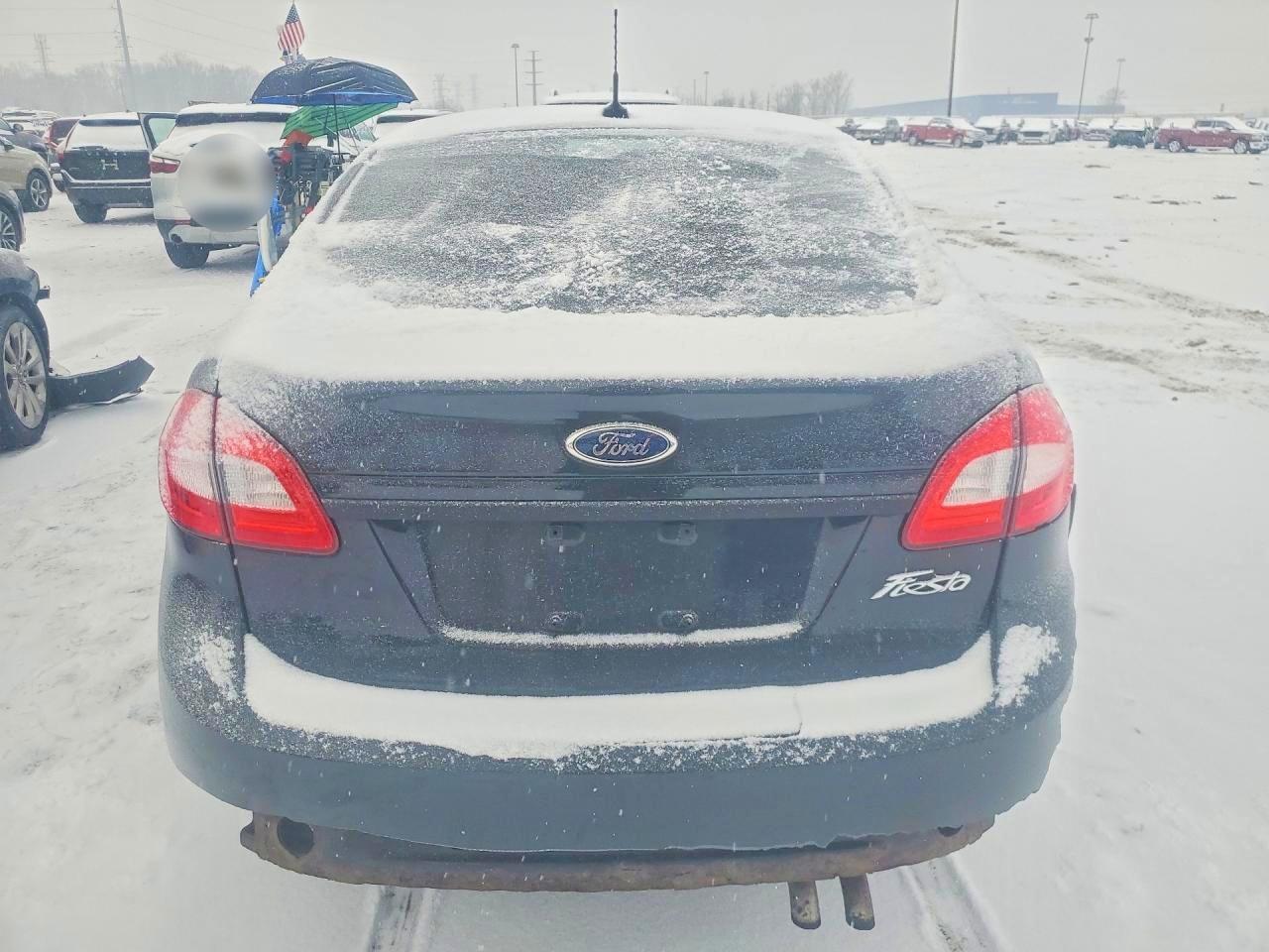 2013 FORD Fiesta