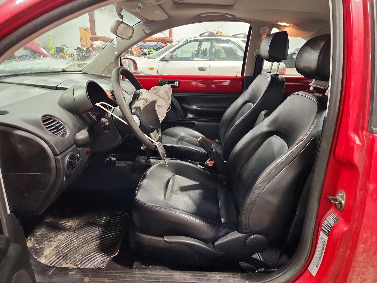 2006 VOLKSWAGEN Beetle