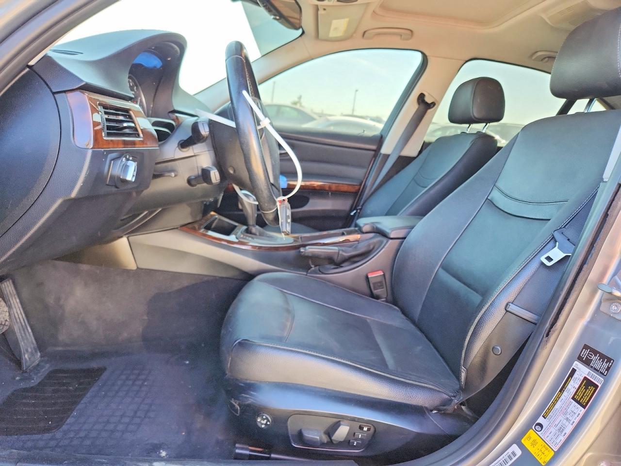 2011 BMW 3 SERIES