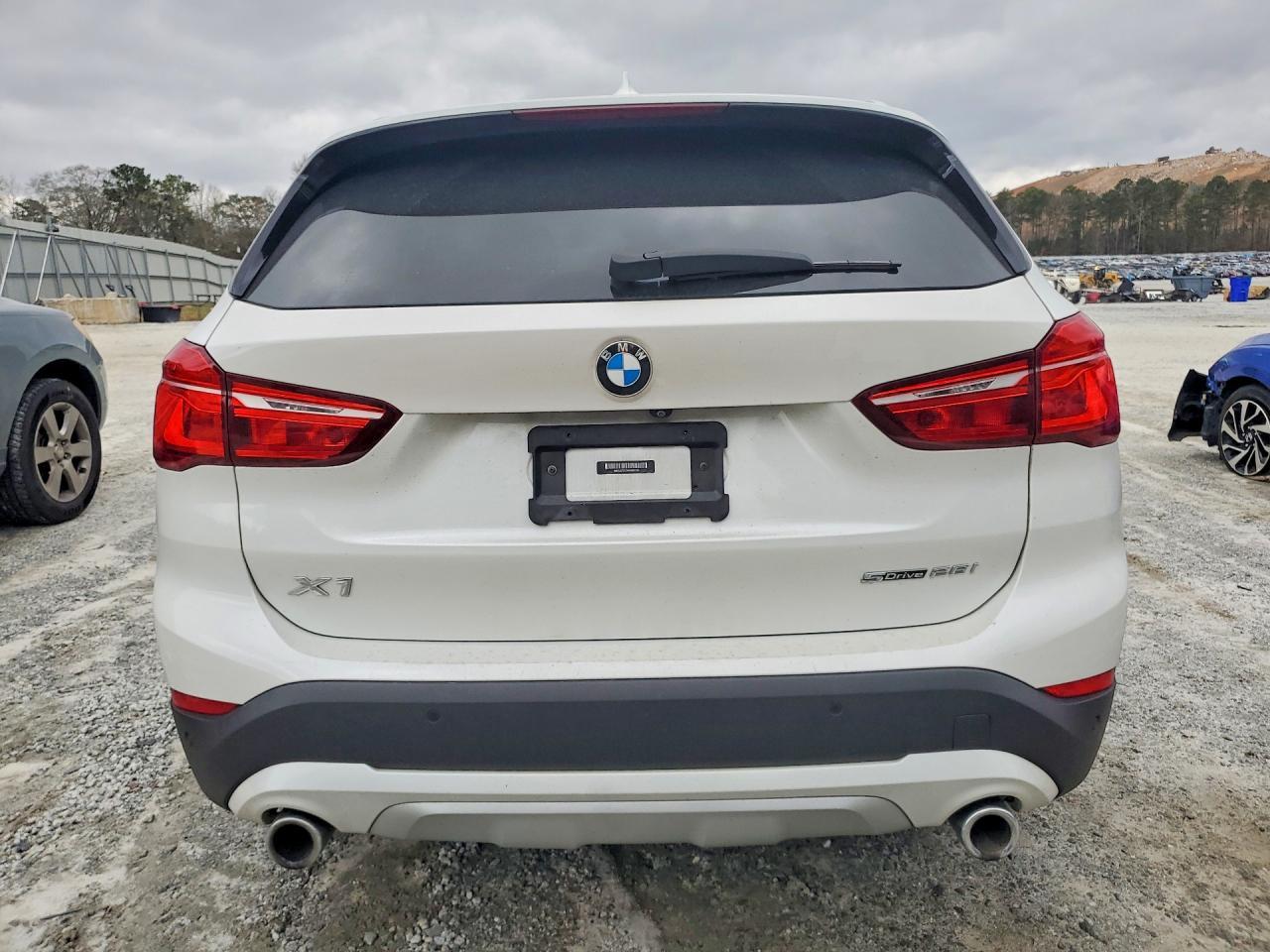 2021 BMW X1