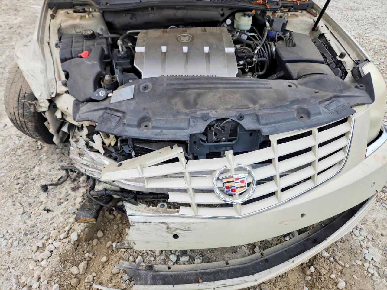 2011 CADILLAC DTS