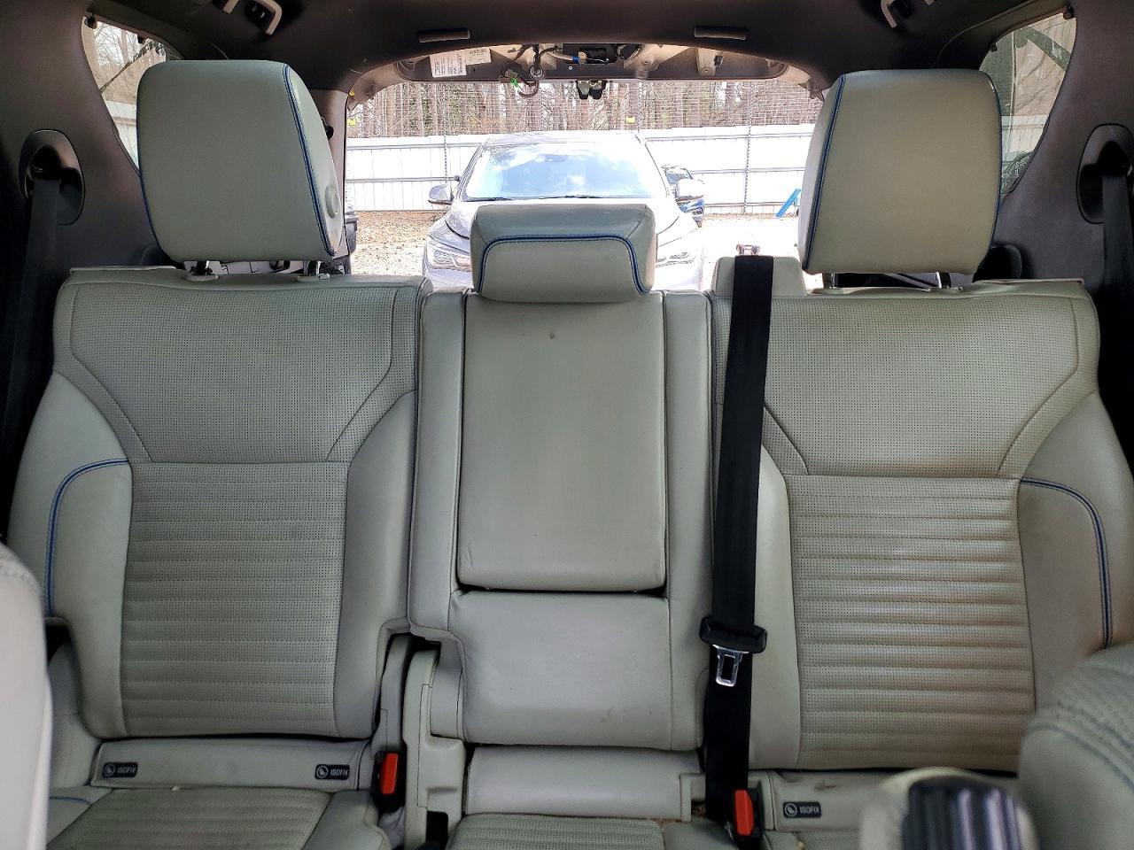 2018 LAND ROVER Discovery