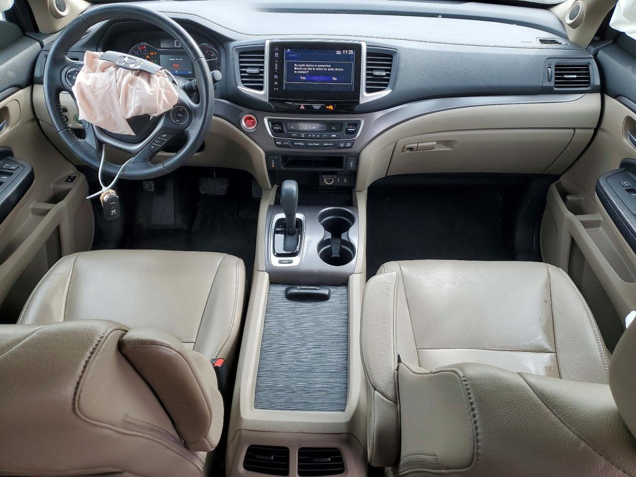 2017 HONDA PILOT