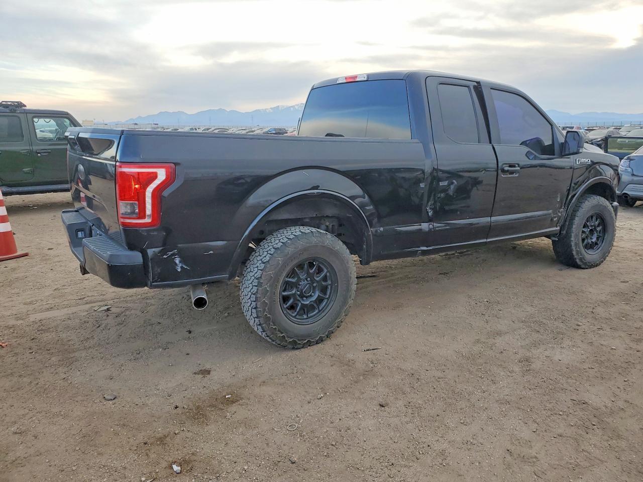 2016 FORD F-150