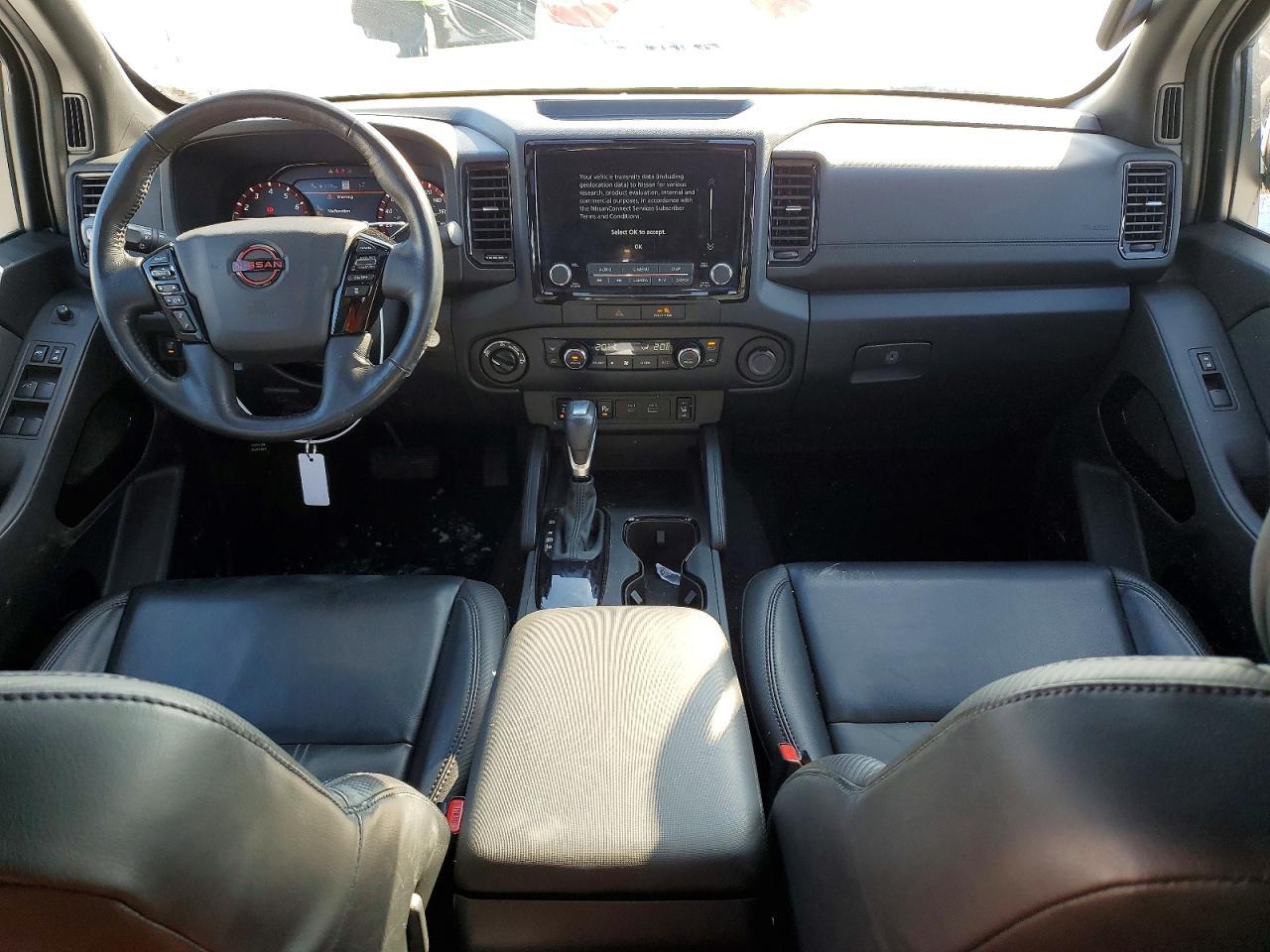 2022 NISSAN Frontier