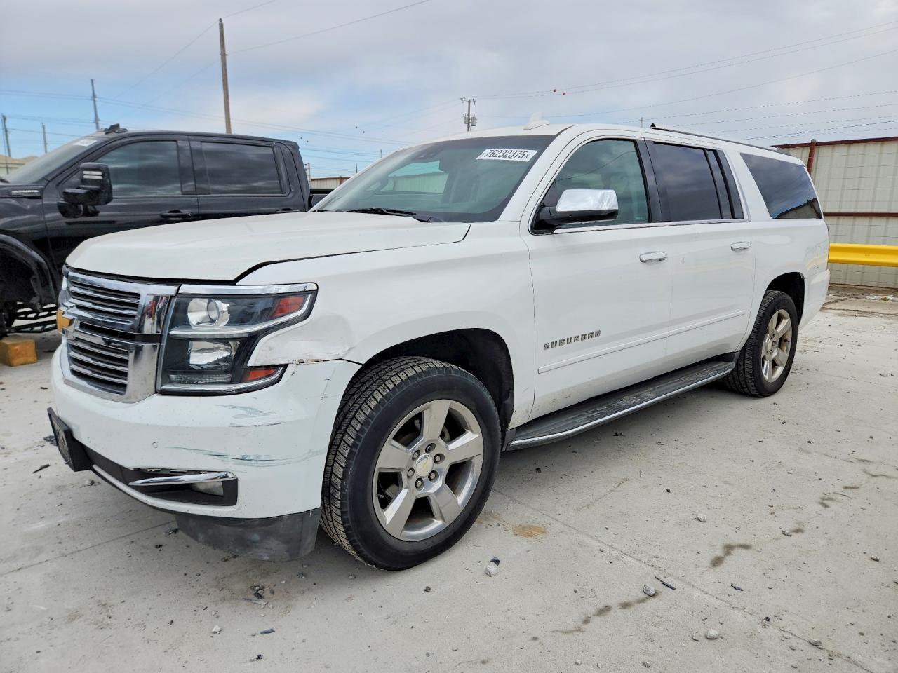 2017 CHEVROLET Suburban