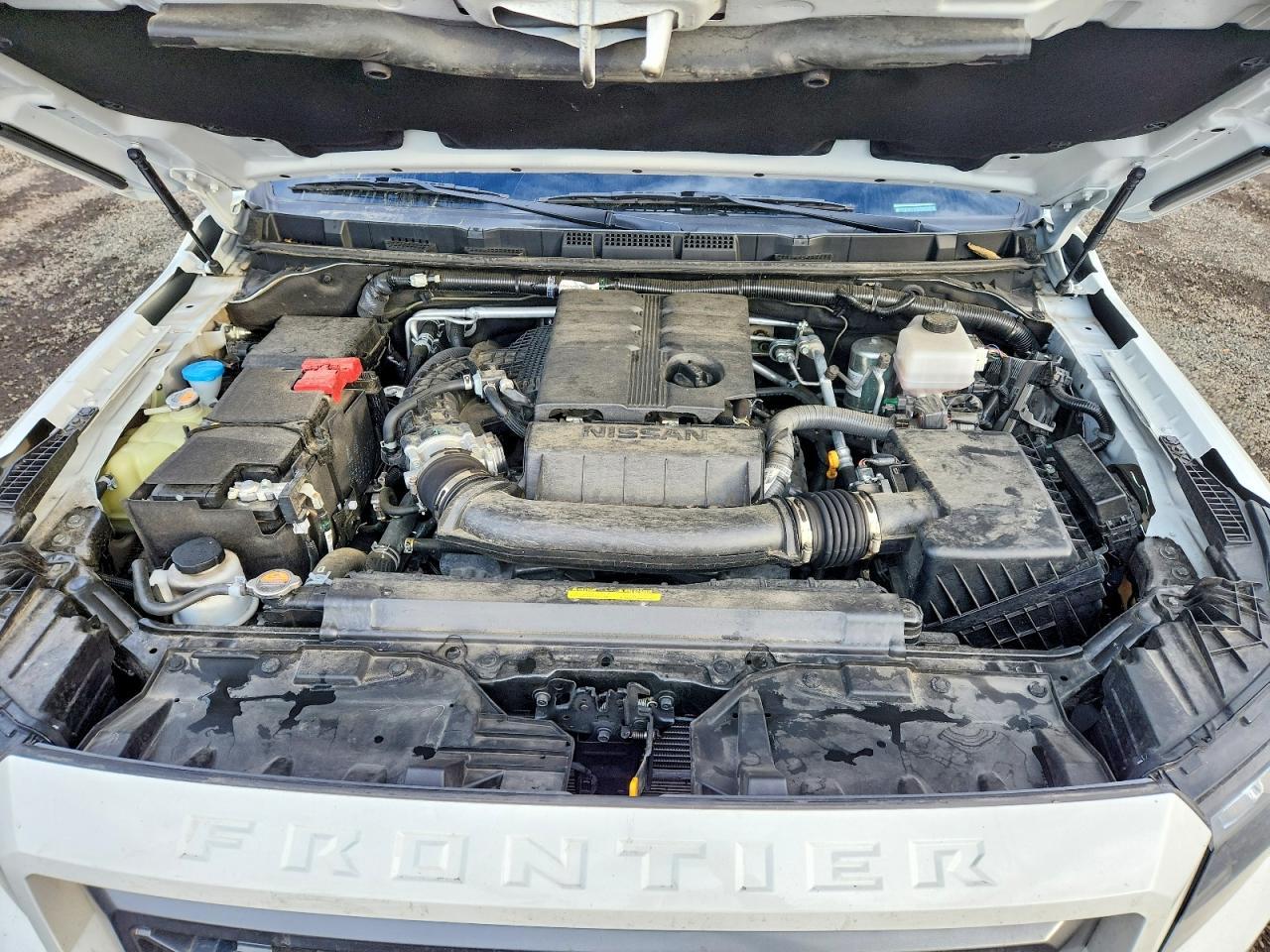 2024 NISSAN Frontier