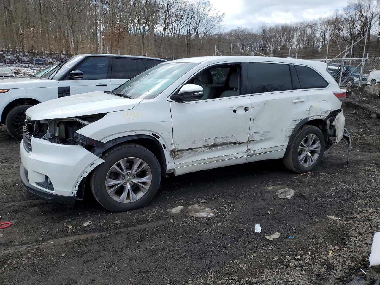 2015 TOYOTA HIGHLANDER