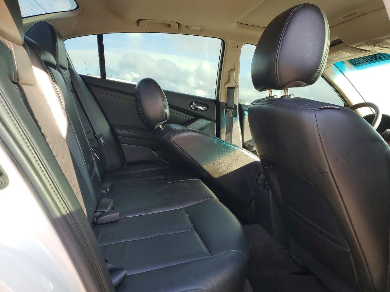 2011 NISSAN ALTIMA