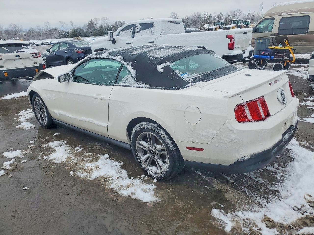 2010 FORD MUSTANG