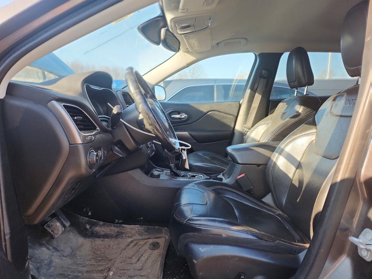 2019 JEEP CHEROKEE