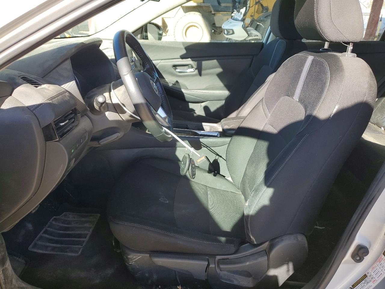 2022 NISSAN SENTRA