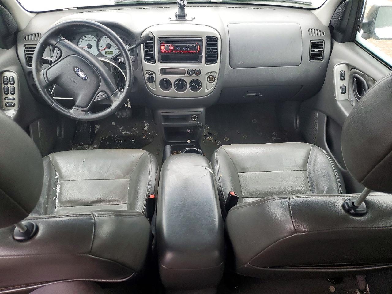 2004 FORD ESCAPE