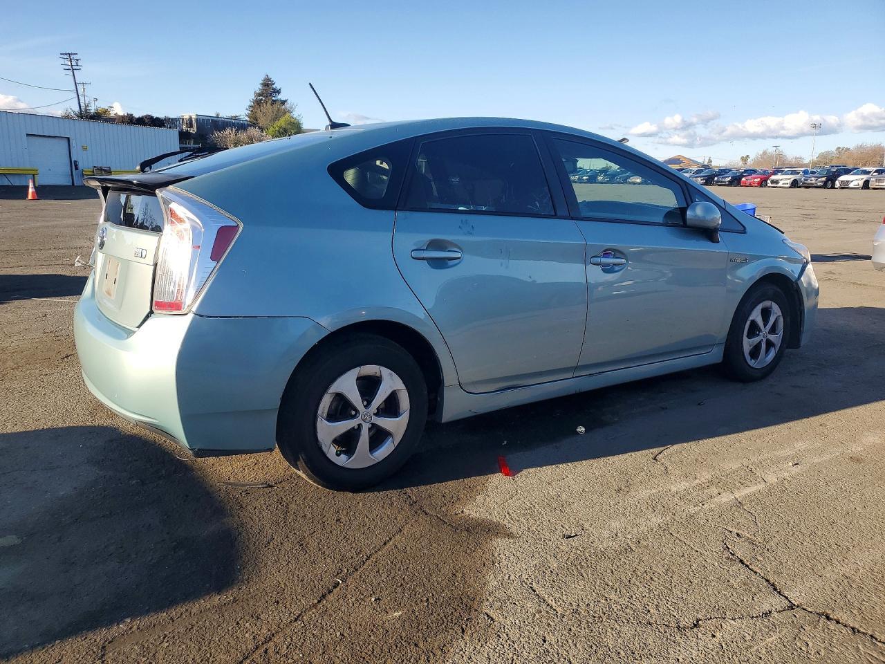2014 TOYOTA PRIUS