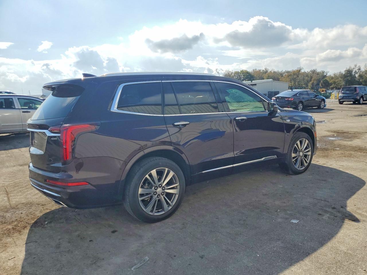 2020 CADILLAC XT6