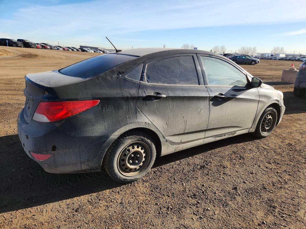 2012 HYUNDAI ACCENT