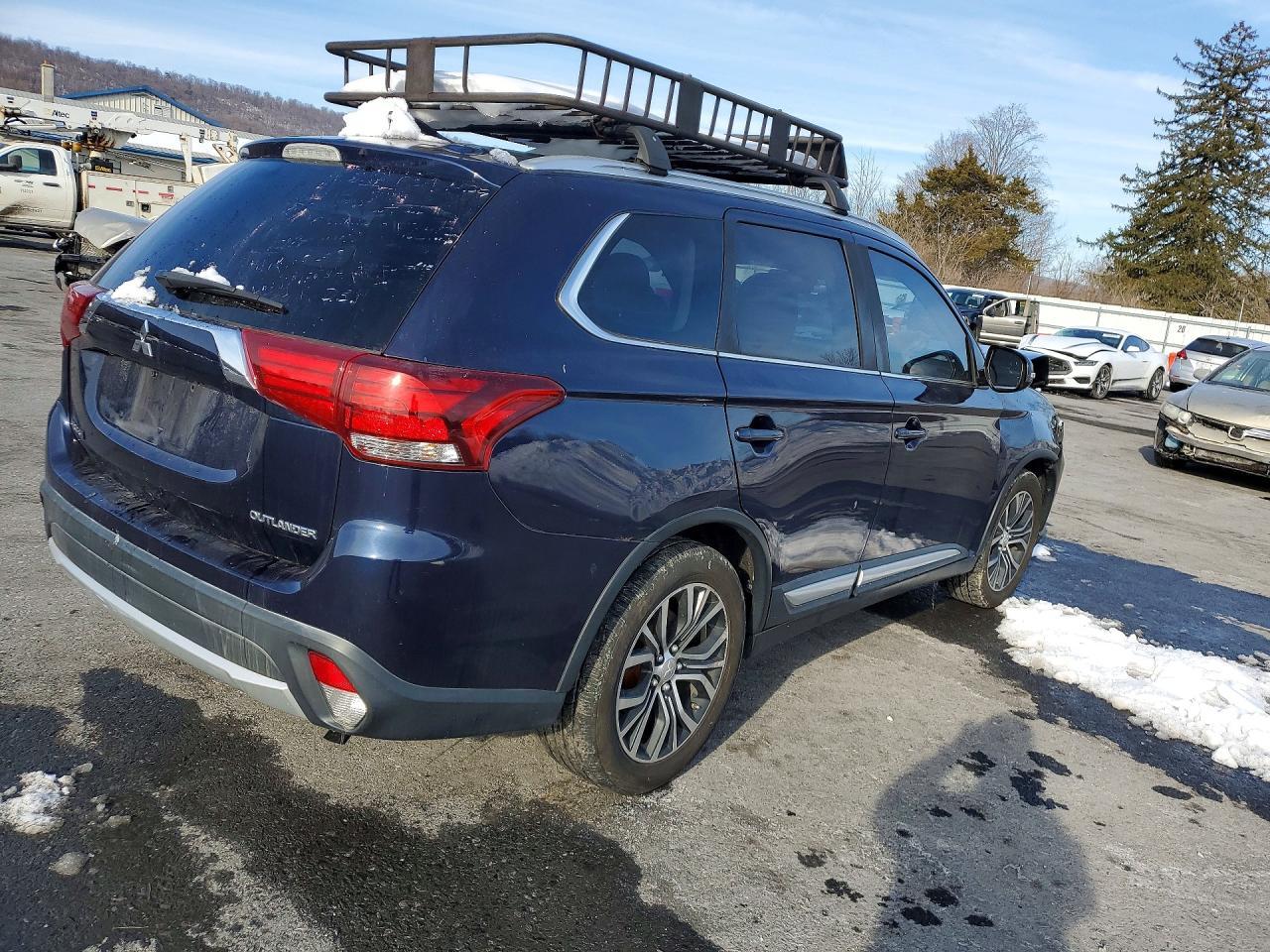 2017 MITSUBISHI outlander