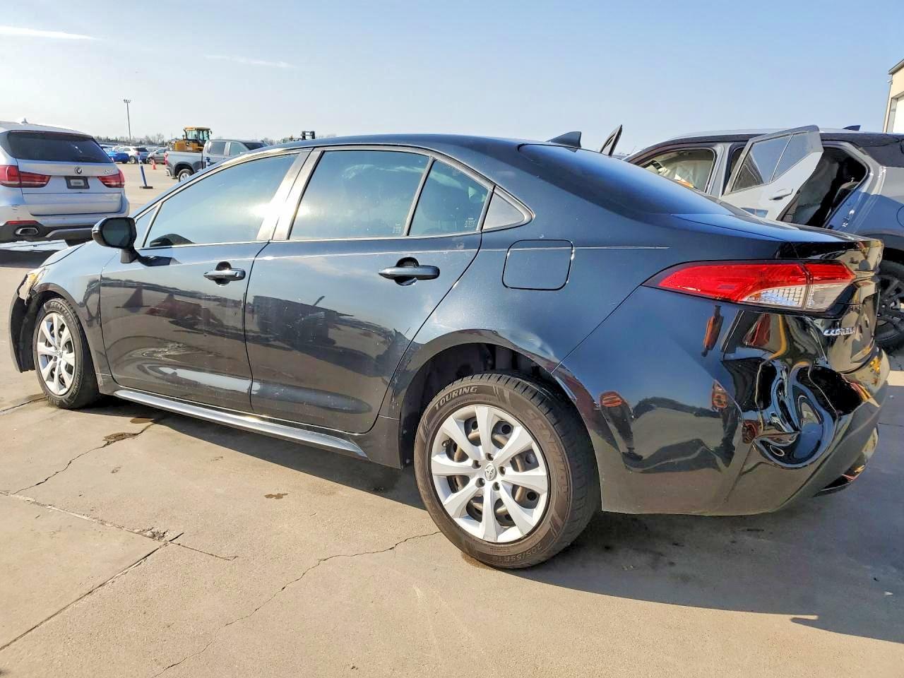 2021 TOYOTA COROLLA