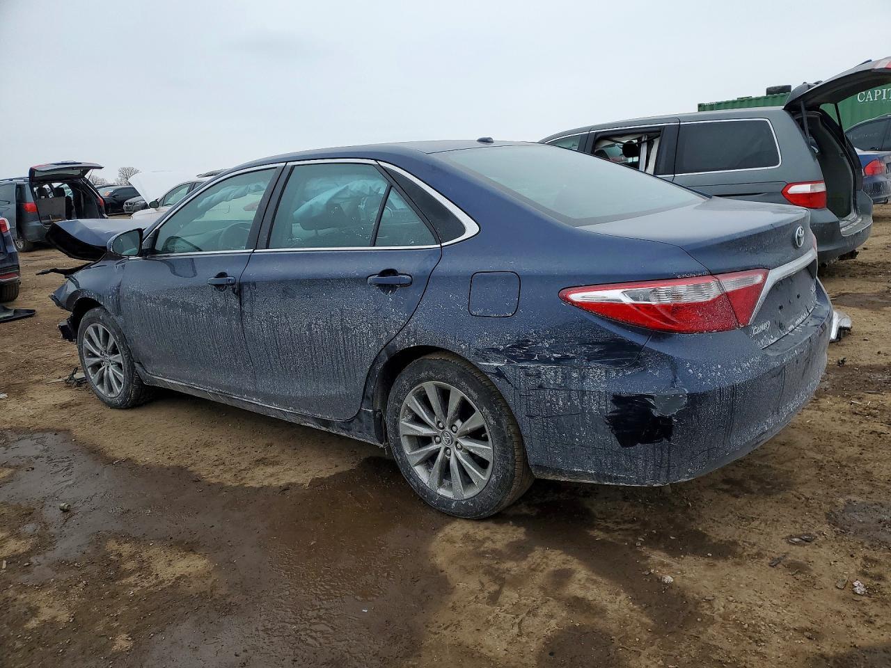2017 TOYOTA CAMRY