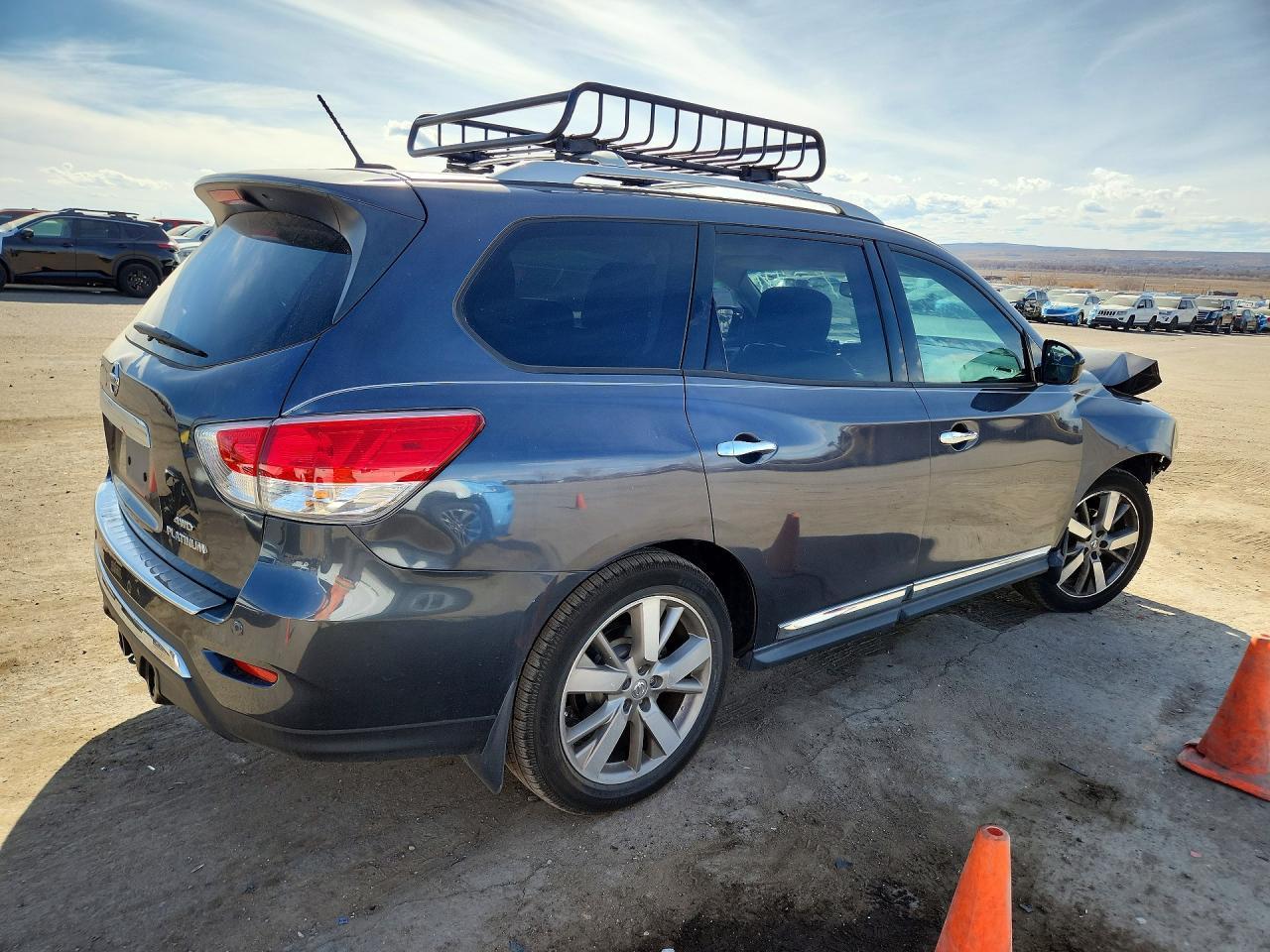2014 NISSAN PATHFINDER