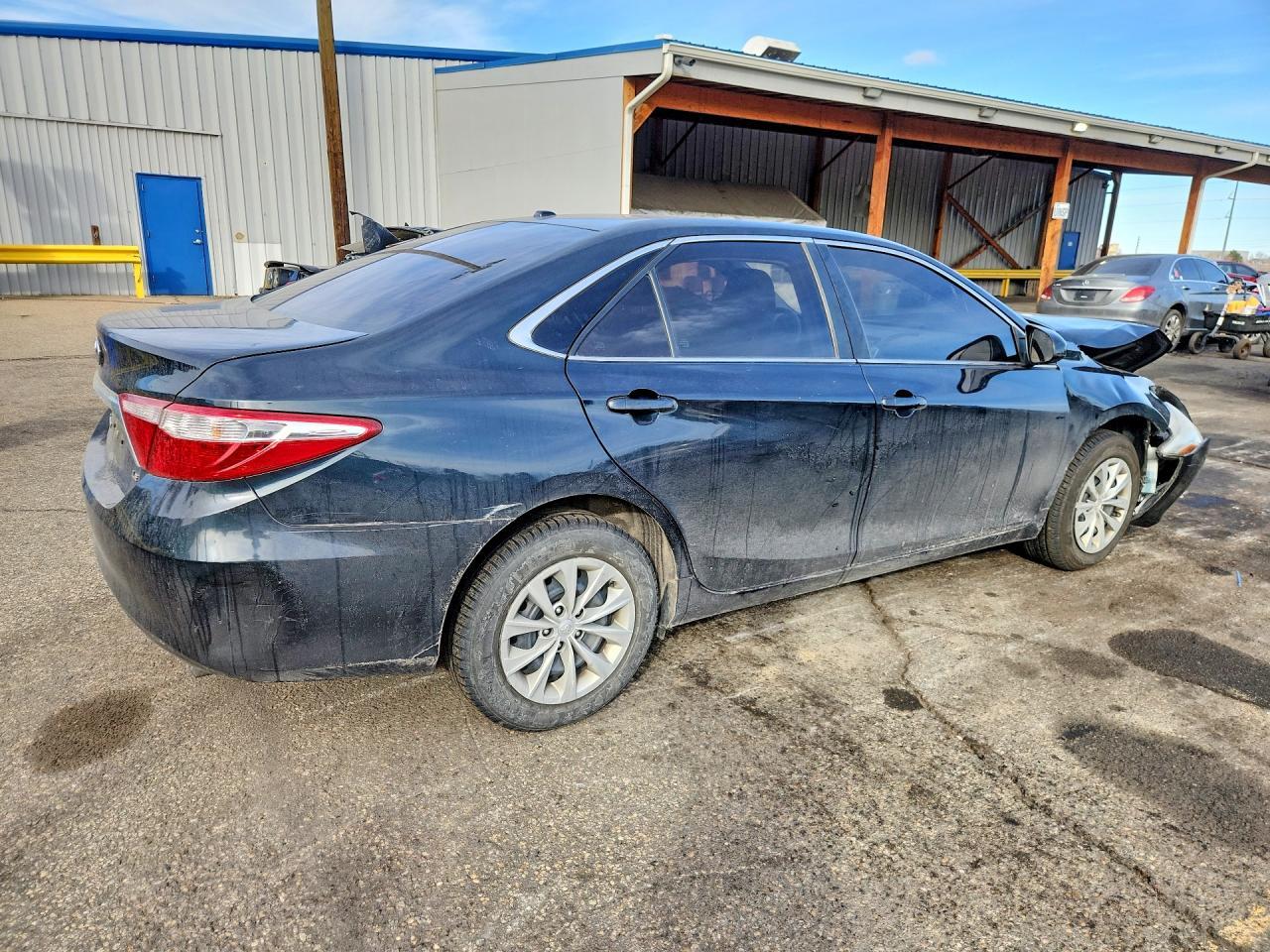 2016 TOYOTA CAMRY