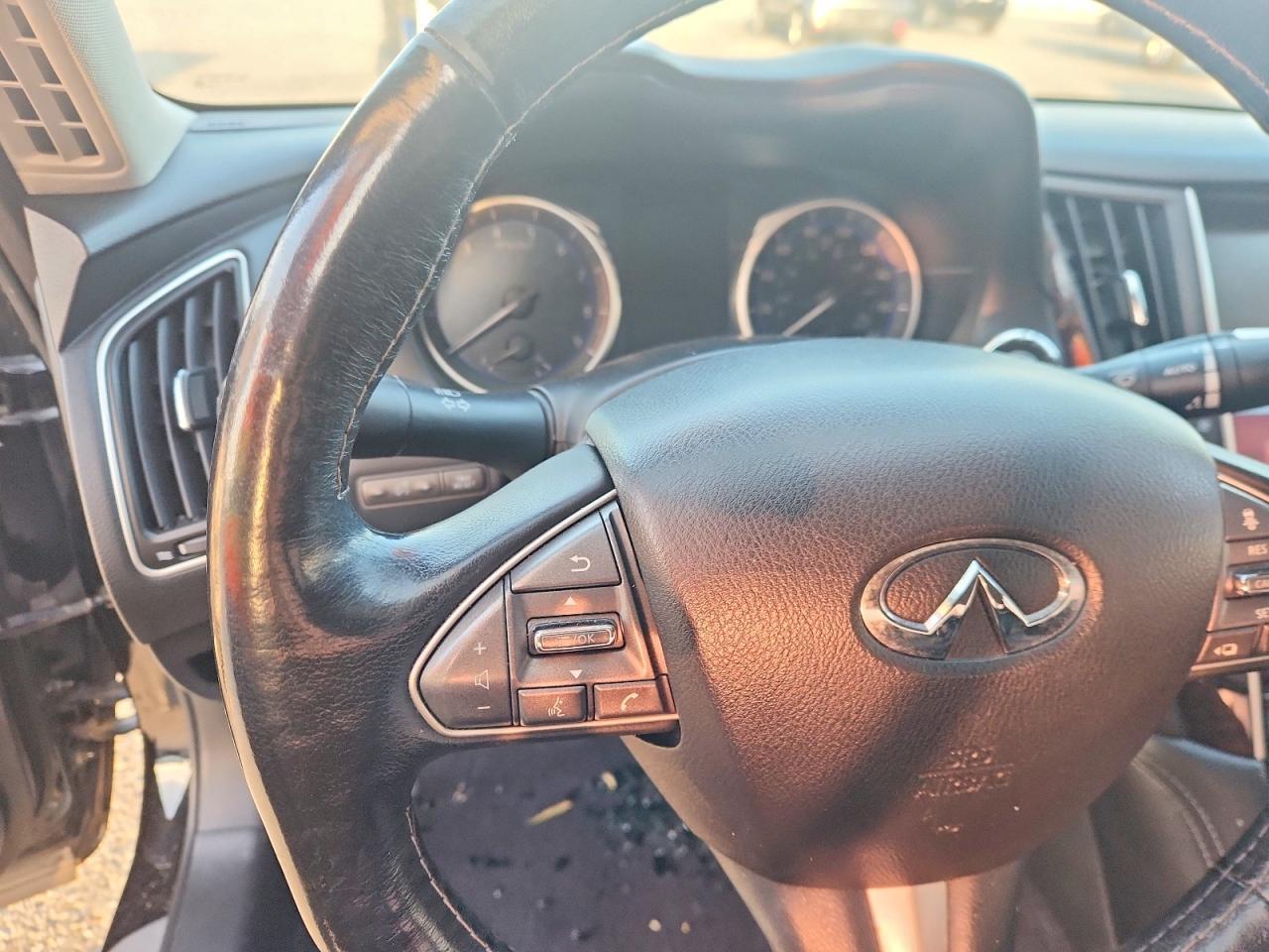 2016 INFINITI Q50