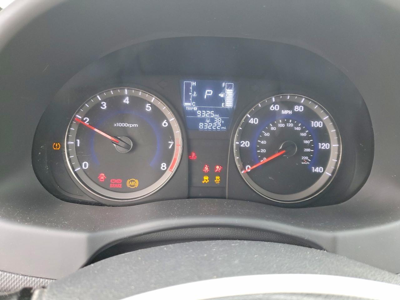 2016 HYUNDAI ACCENT