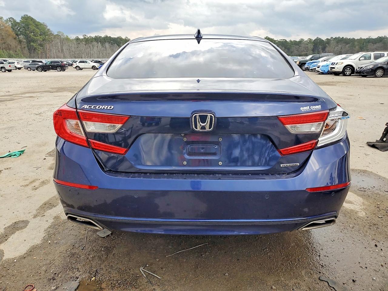 2018 HONDA ACCORD
