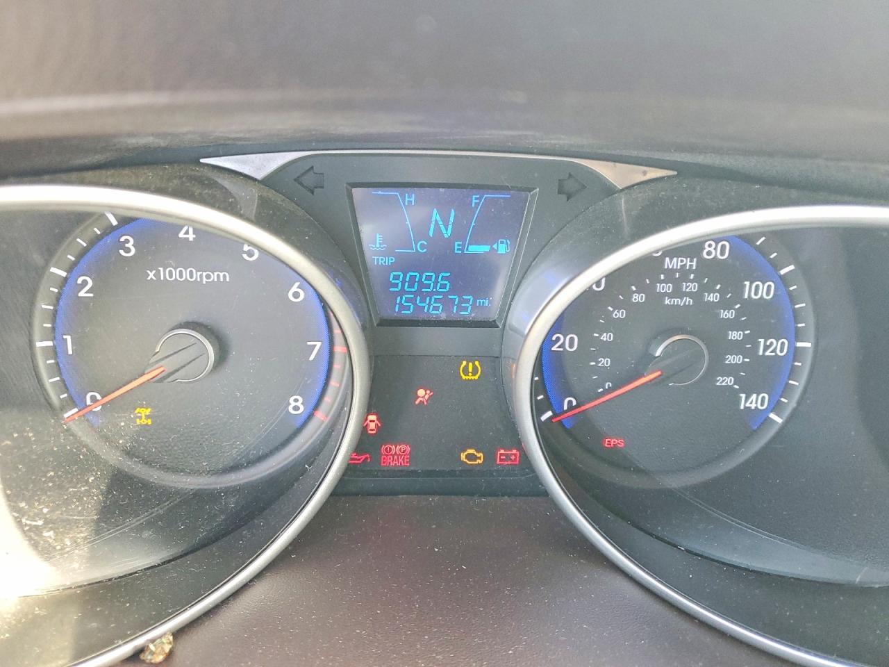 2011 HYUNDAI TUCSON
